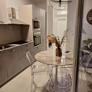 New Apartman P & B Apartment